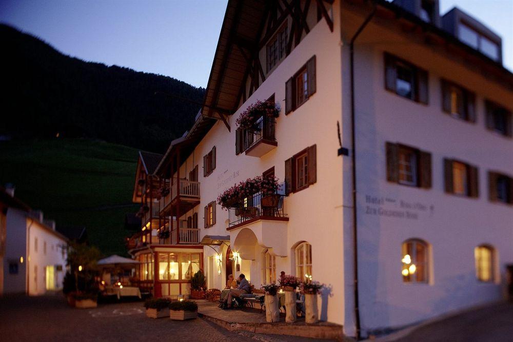 Goldene Rose Karthaus A Member Of Small Luxury Hotels Of The World Senales/Schnals 外观 照片